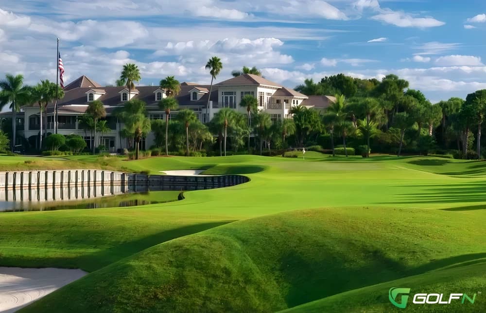 Loxahatchee Club Golf Course in Jupiter, Florida — private, 18-hole golf course, designed by Jack Nicklaus (1985)