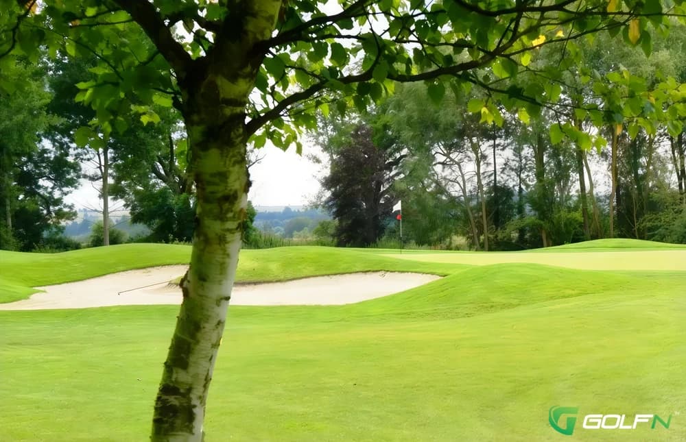 Wychwood Golf Club in Chipping Norton, England — semi-private, 18-hole golf course, designed by Simon Gidman