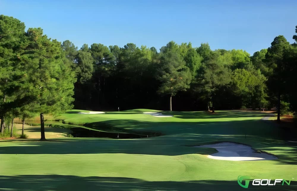 Beacon Ridge Golf & Country Club in West End, North Carolina — semi-private, 18-hole golf course, designed by Gene Hamm (1989)