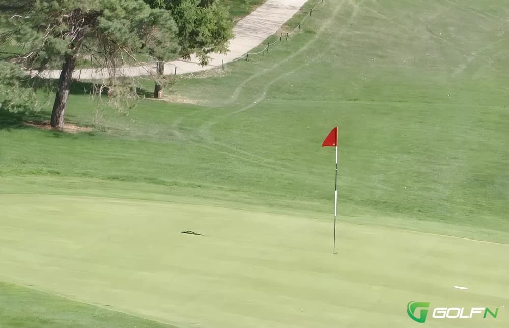 Eldorado Hills Golf Club in Norfolk, Nebraska — semi-private, 18-hole golf course, designed by Bob Hupp (1987)