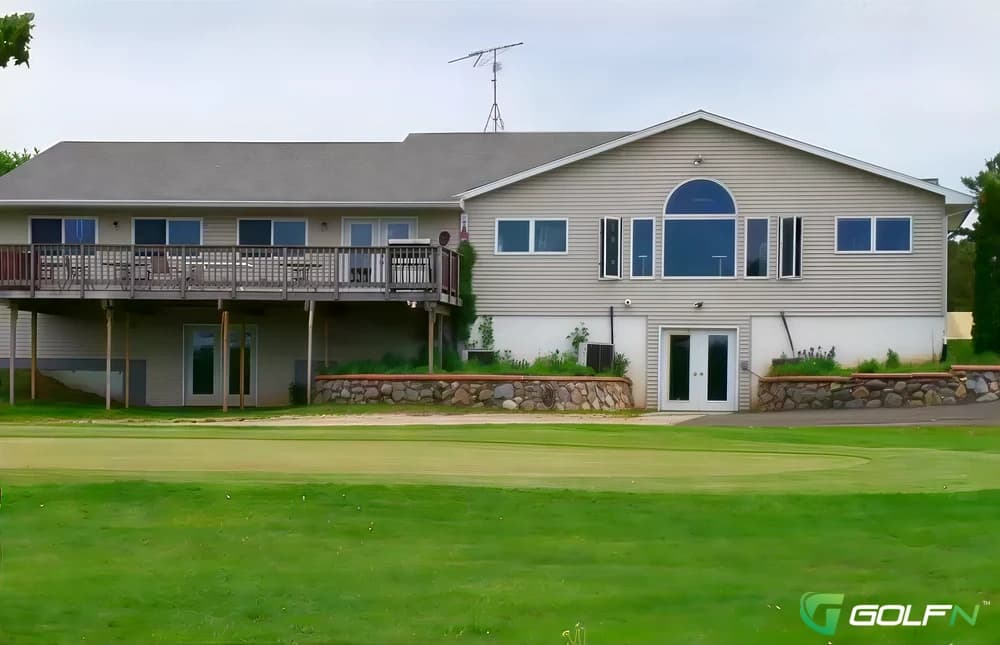 Hidden Waters Golf Course in Waupaca, Wisconsin — public, 9-hole golf course, designed by Don J. Stepanik, Jr.