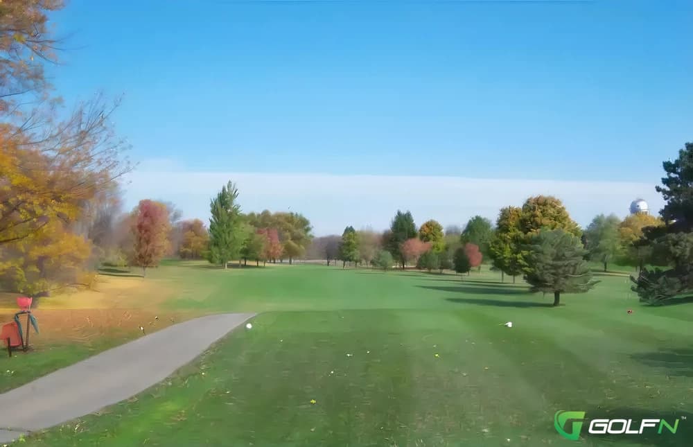 Veterans Memorial Golf Club in Clear Lake, Iowa — public, 9-hole golf course
