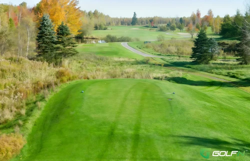 Le Drummond in St-Majorique, Quebec — public, 18-hole golf course