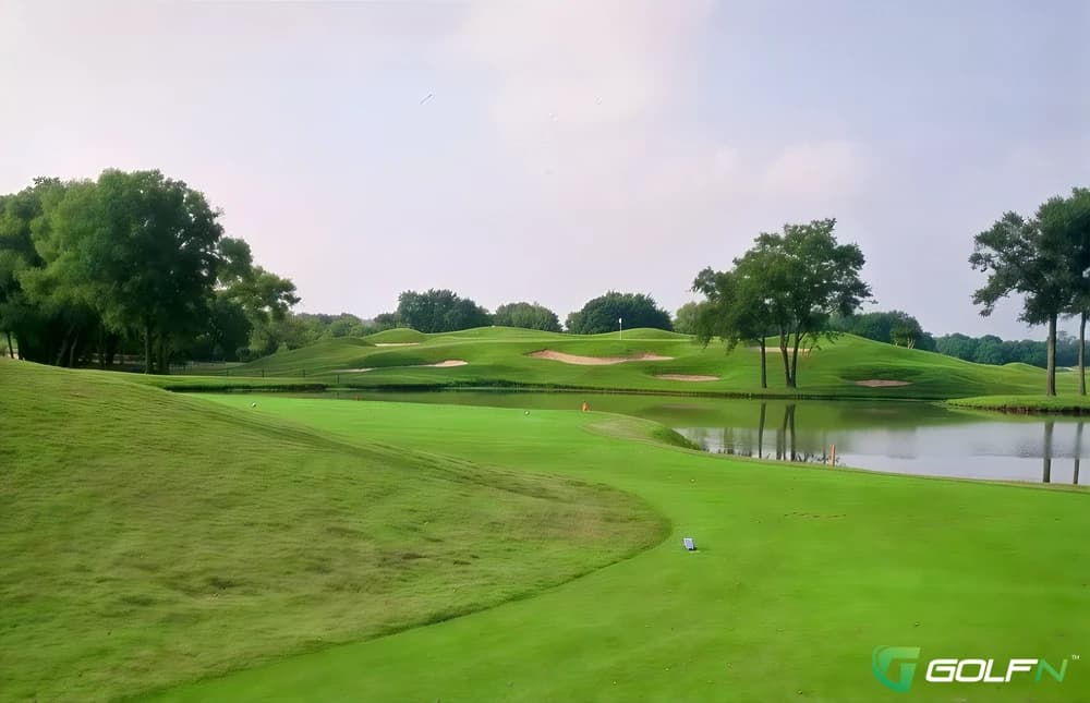 Kings - Gleneagles Country Club in Plano, Texas — private, 18-hole golf course, designed by Bruce Devlin (1985)