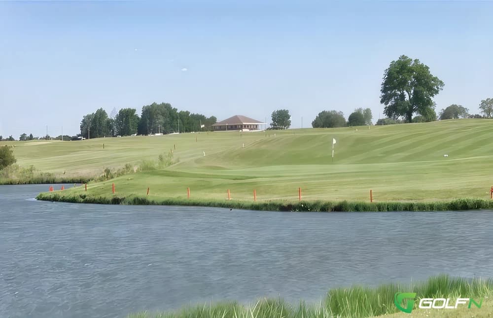 Indian Foothills Golf Course in Marshall, Missouri — public, 18-hole golf course, designed by CE Golf Design