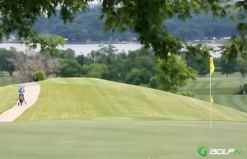 Olathea Golf Course in Le Claire, Iowa — public, 9-hole golf course, designed by Randy Leander (1984)