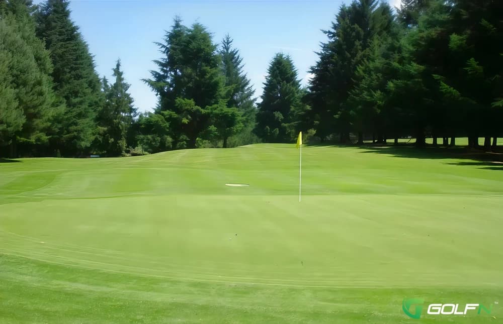Springwater Golf Course in Estacada, Oregon — public, 9-hole golf course