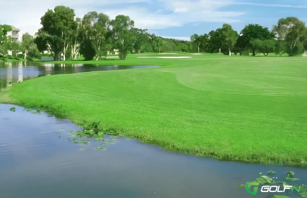 Bonaventure Country Club in Weston, Florida — public, 18-hole golf course, designed by Mark Mahannah