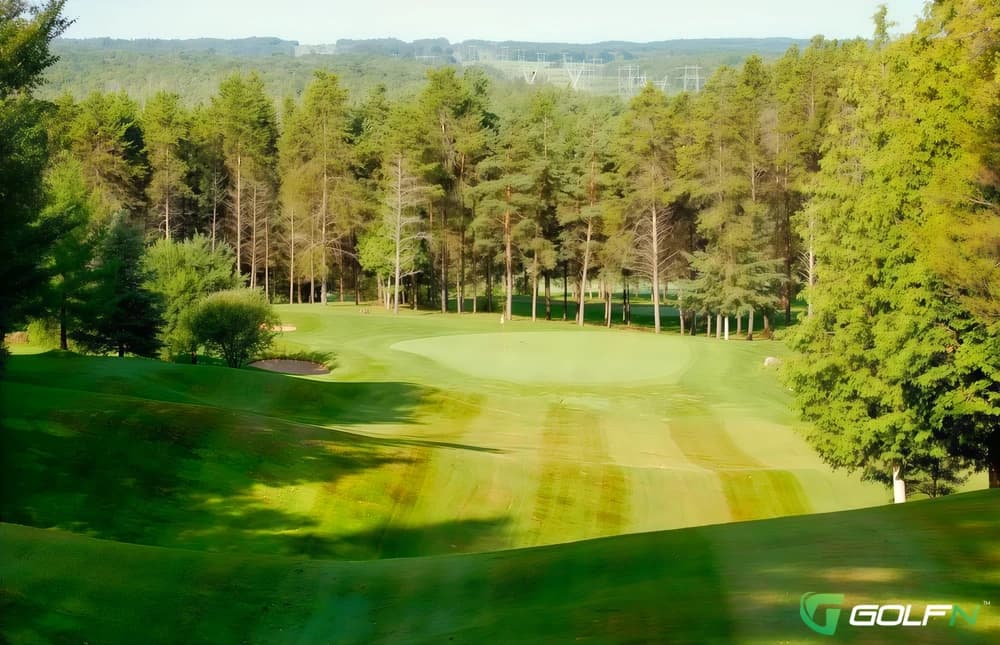Black Diamond Golf Club in Pontypool, Ontario — semi-private, 18-hole golf course, designed by Jason Miller