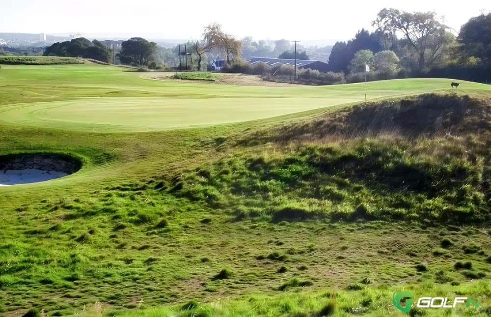 Playsport Golf in East Kilbride, Scotland — semi-private, 18-hole golf course