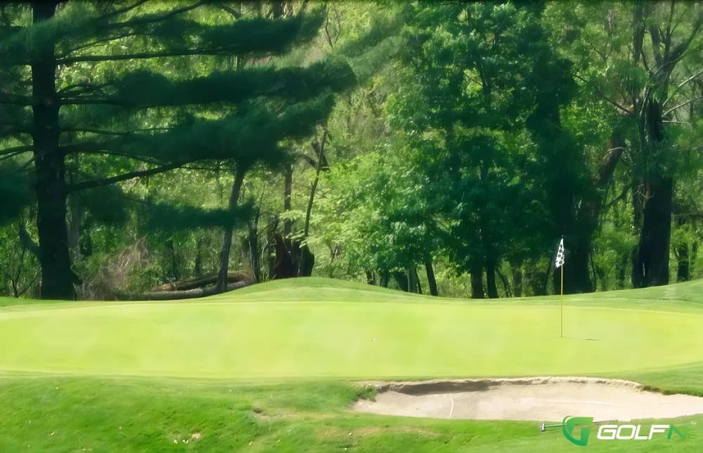 Wheeling Country Club in Wheeling, West Virginia — private, 18-hole golf course, designed by Devereux Emmet (1902)