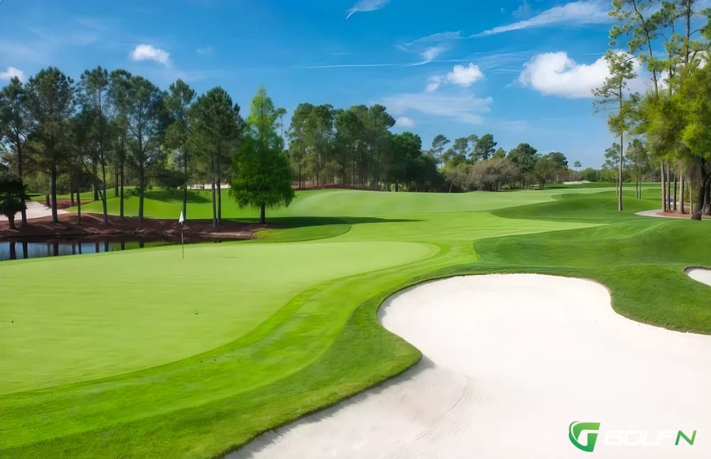 Lake Nona Golf & Country Club in Orlando, Florida — private, 18-hole golf course, designed by Tom Fazio (1986)