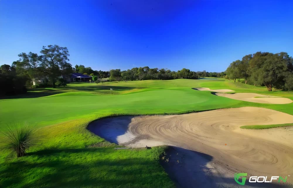 Lakes - The Vines Novotel Resort in The Vines, Western Australia β resort, 36-hole golf course, designed by Ross Watson (1989)