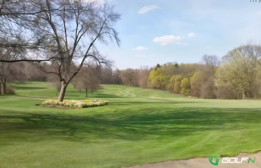 Woodruff Golf Course in Joliet, Illinois — public, 18-hole golf course, designed by Larry Packard (1966)