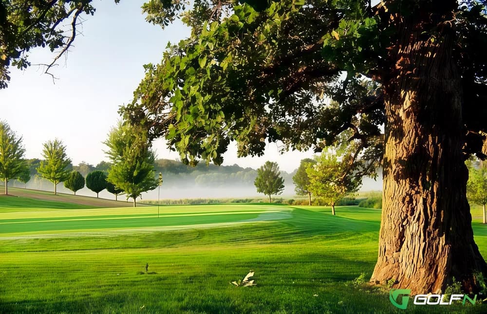 Creeks Bend Golf Course in New Prague, Minnesota — public, 18-hole golf course, designed by Joel Goldstrand