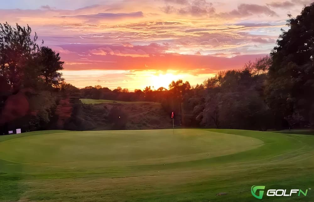 Stand Golf Club in Ashbourne Grove, England — private, 18-hole golf course