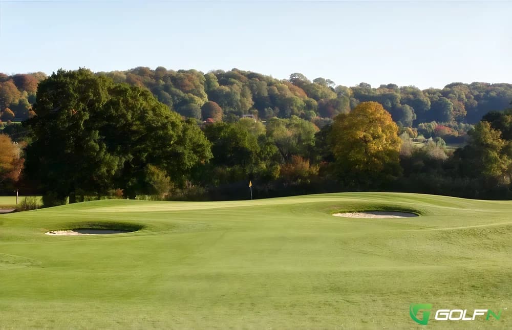 Basset Down Golf Course in Swindon, England — public, 18-hole golf course