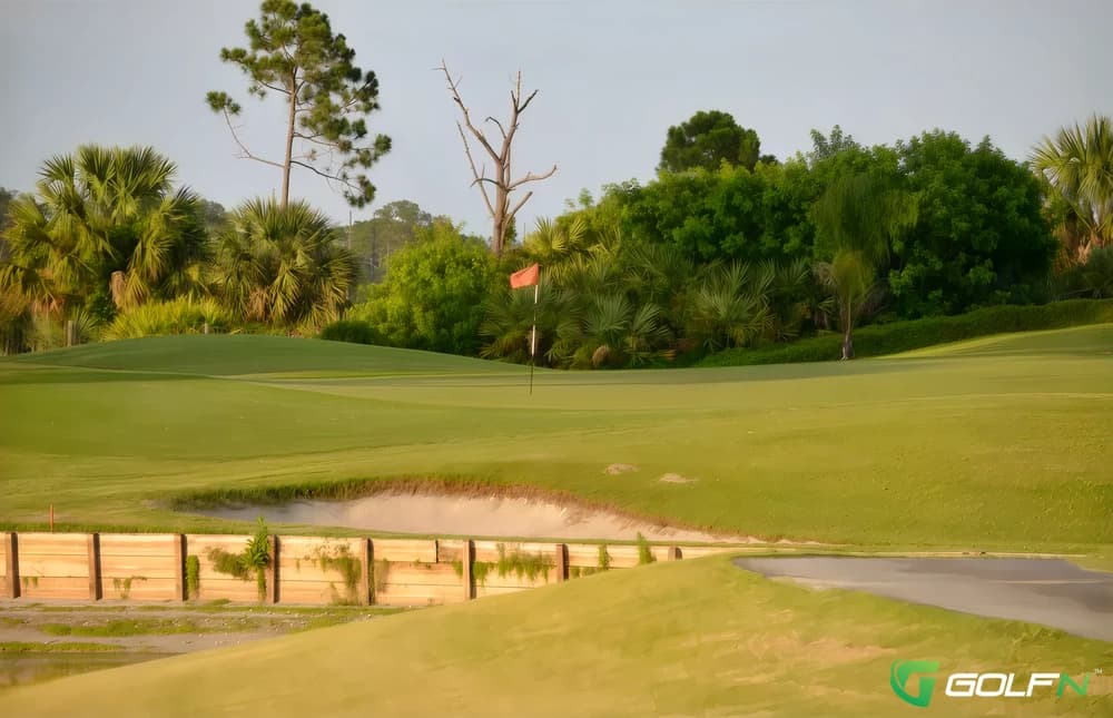 Indianwood Golf & Country Club in Indiantown, Florida — public, 18-hole golf course, designed by Ted McAnlis (1984)