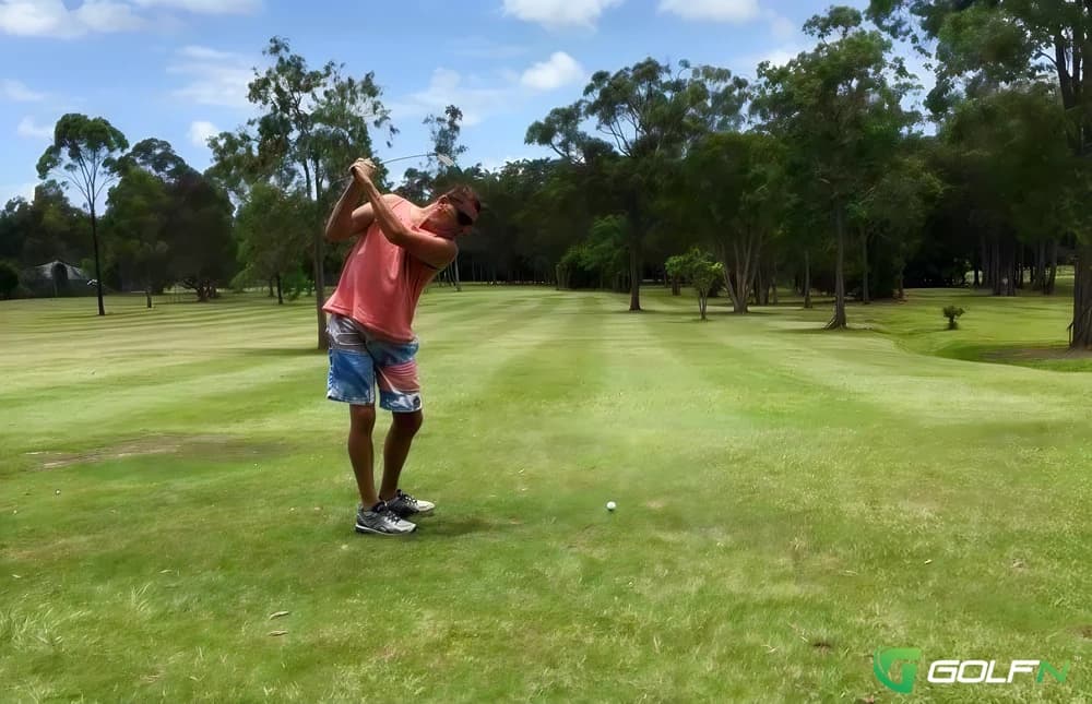 Glenview Par 3 Golf Course in Glenview, Queensland β public, 9-hole golf course