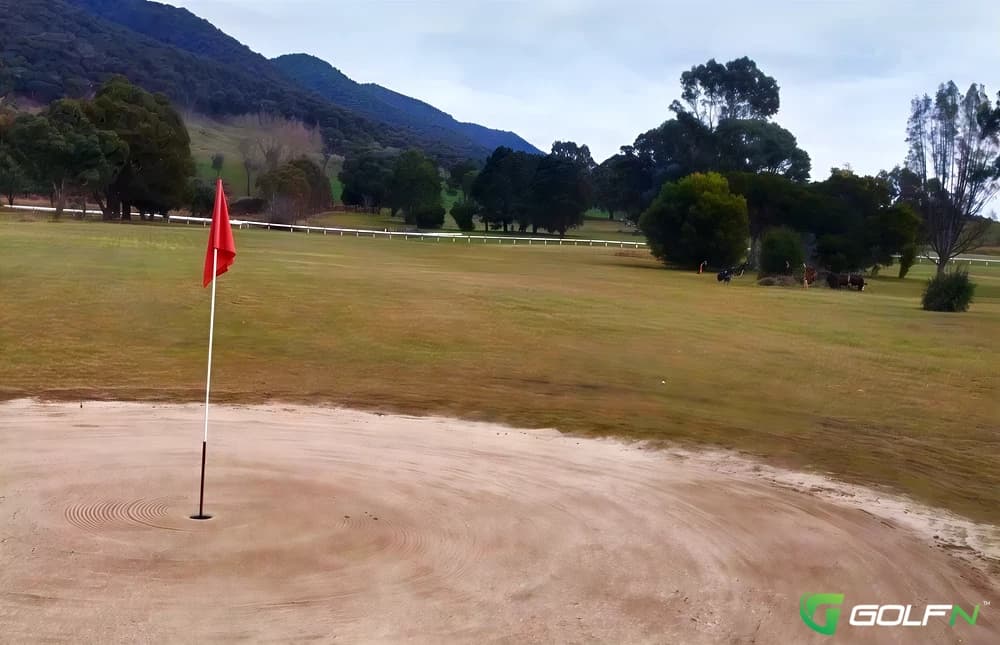Dederang Golf Club in Dederang, Victoria — public, 9-hole golf course