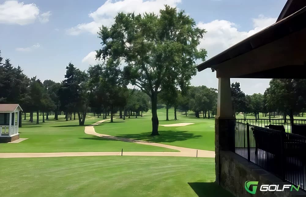 Searcy Country Club in Searcy, Arkansas — private, 18-hole golf course