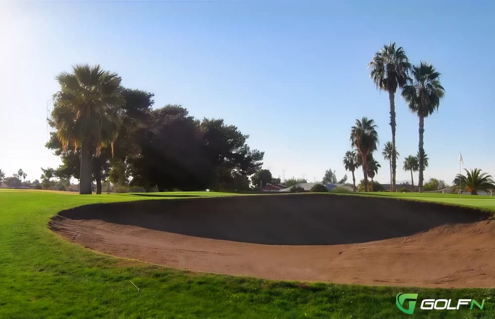 Peoria Pines Golf in Peoria, Arizona — semi-private, 18-hole golf course, designed by Greg Nash