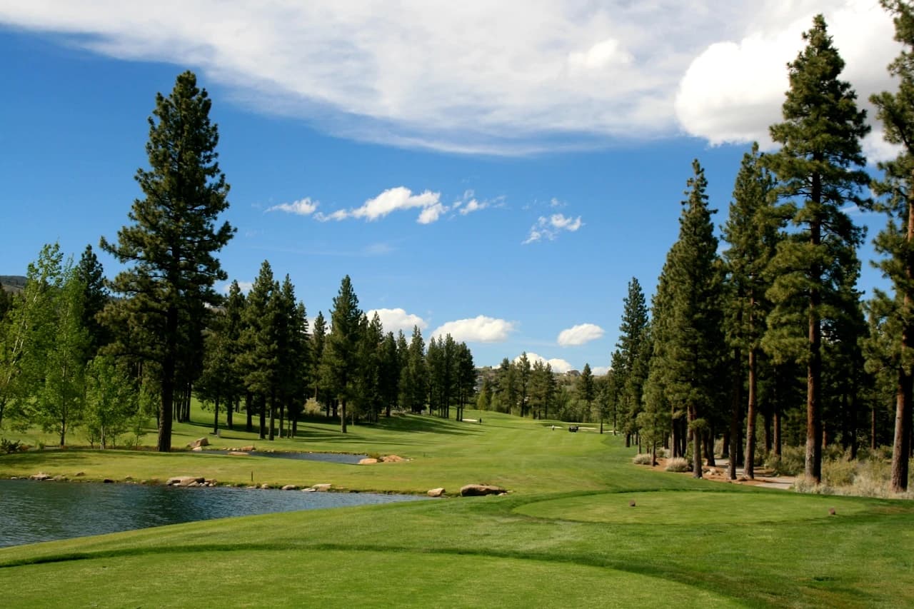 Montreux Golf & Country Club in Reno, Nevada — private, 18-hole golf course, designed by Jack Nicklaus (1997)
