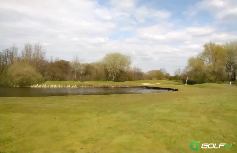 9 - Formby Golf Resort (Woodhey Dunes) in Formby, England — 9-hole golf course