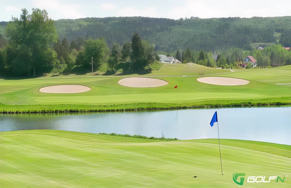 Club De Golf St-Pacome in Saint-Pacome, Quebec — public, 18-hole golf course, designed by Darrell Huxham