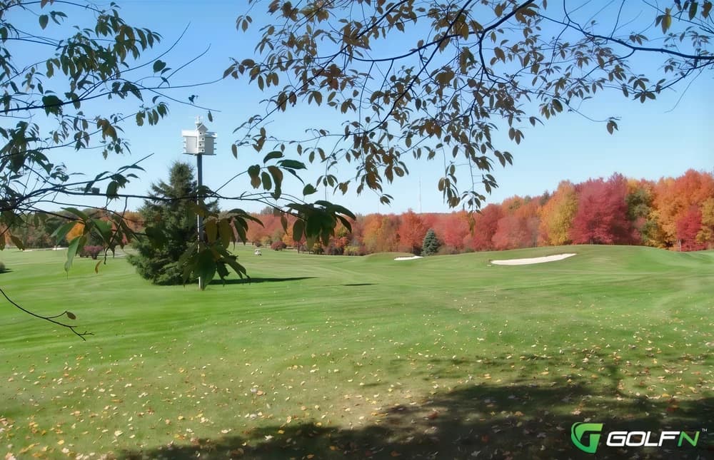Wilkes-Barre Golf Club in Wilkes Barre, Pennsylvania — public, 18-hole golf course, designed by Geoffrey Cornish (1967)