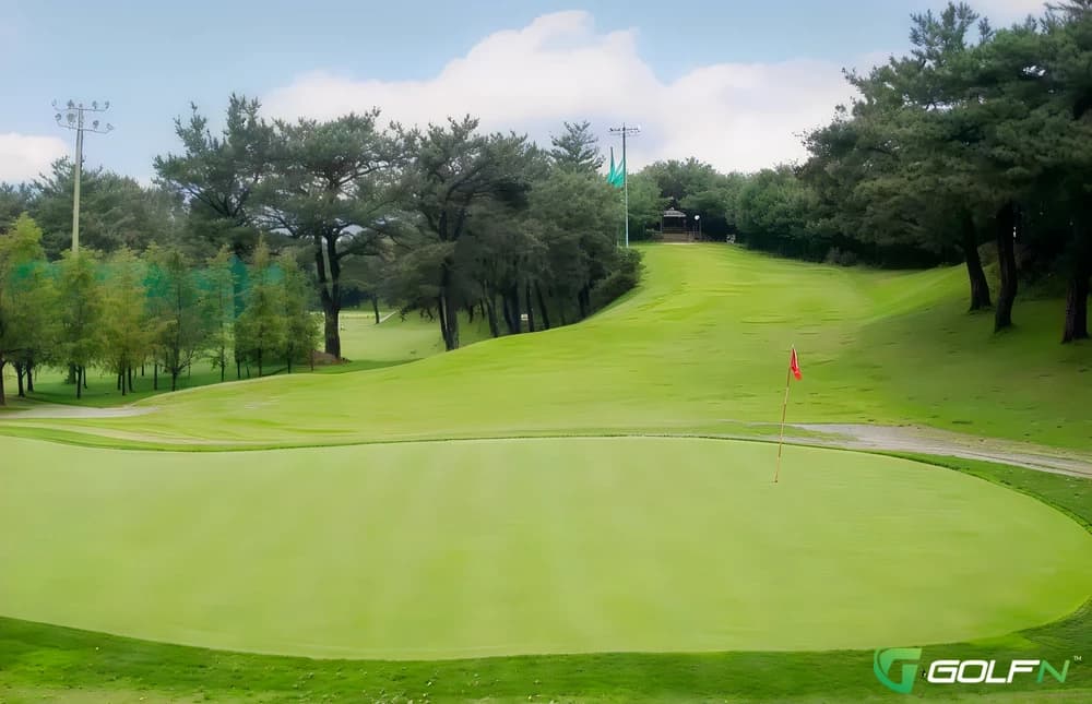 A - Kolon Garden Golf in Gyeongju-si, Gyeongsangbugdo β public, 9-hole golf course