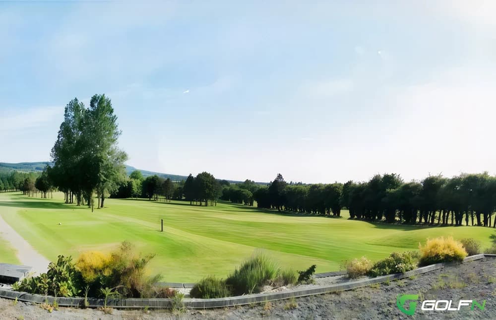 Strokestown Golf Club in Strokestown, Roscommon โ private, 18-hole golf course