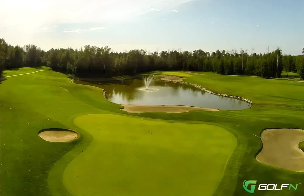 Barrhead Golf Club in Barrhead,AB, Alberta — public, 18-hole golf course, designed by Les Furber Design (1990)