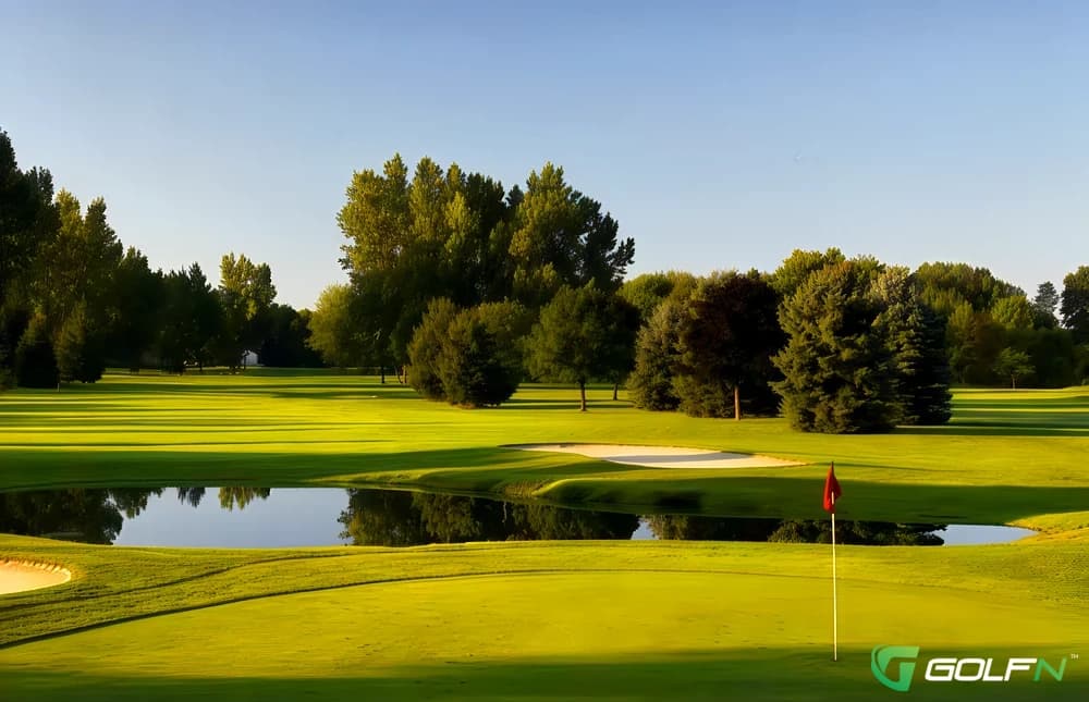 Scalawags Golf Club in Chesterfield, Michigan — private, 18-hole golf course