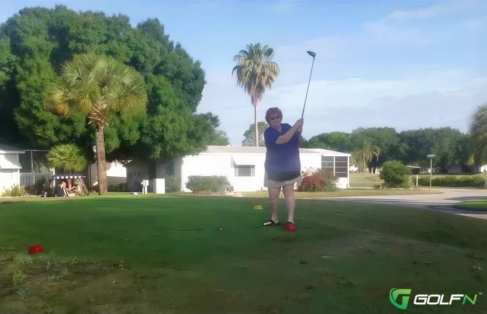 Lake Henry Golf Club in Winter Haven, Florida — private, 18-hole golf course