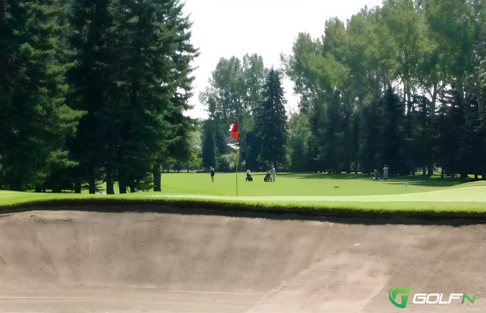 Willow Park Golf & Country Club in Calgary, Alberta — private, 18-hole golf course