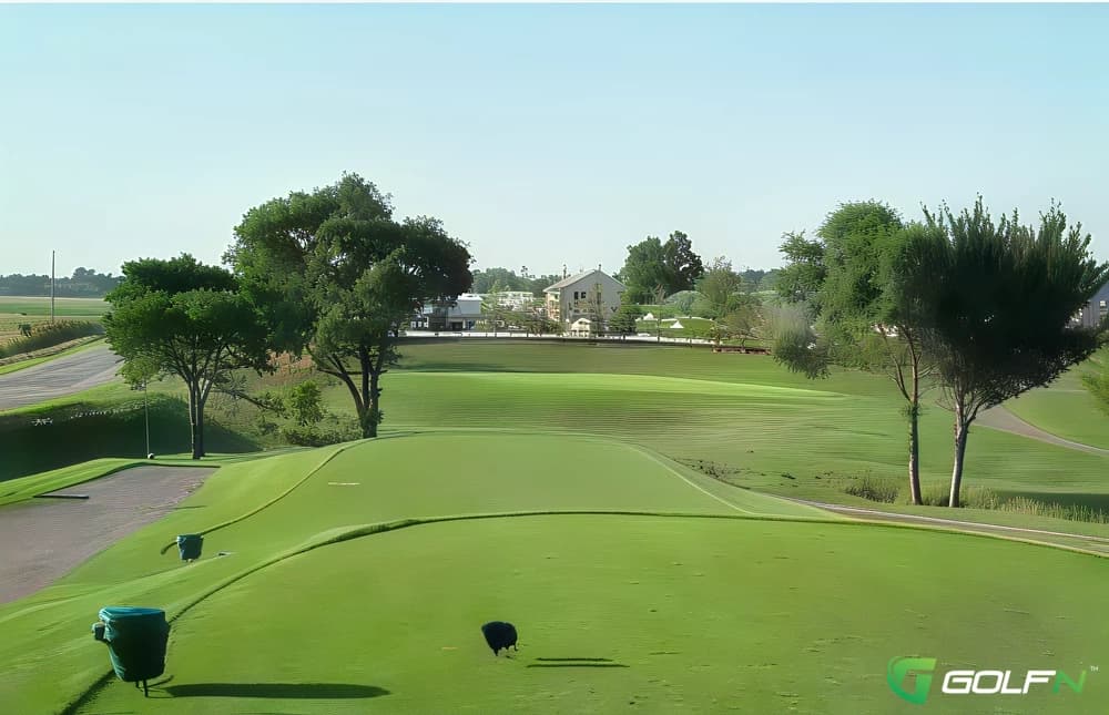 Sugar Creek Municipal Golf Course in Waukee, Iowa — public, 9-hole golf course
