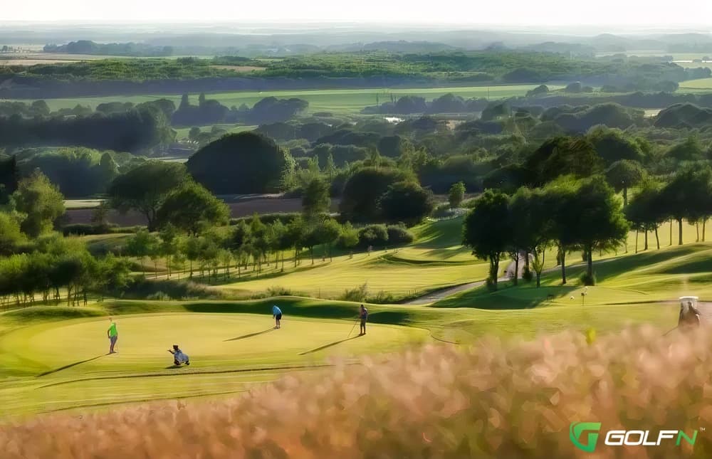 Houghwood Golf Club in Crank, England — semi-private, 18-hole golf course