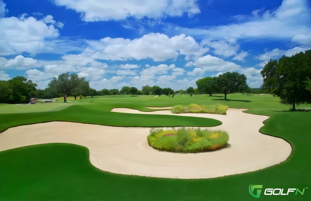 Bjornson Park Municipal Golf Course in Valley City, South Dakota — public, 9-hole golf course, designed by Finger Dye Spann (2008)