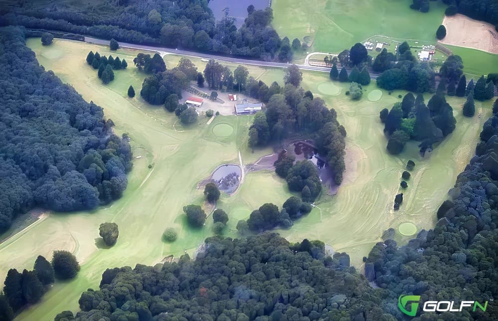 Rosebery Golf Club in Rosebery, Tasmania β public, 9-hole golf course