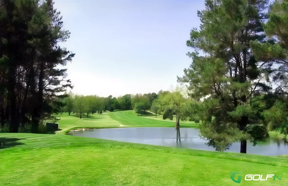 Regulation - Green Hills Golf Course in Clyde, Ohio — public, 18-hole golf course