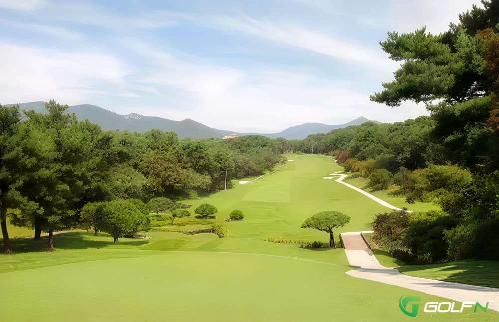 (Right)-Dongrae Benest Golf Club in Busan, Busan Gwang'yeogsi β semi-private, 18-hole golf course