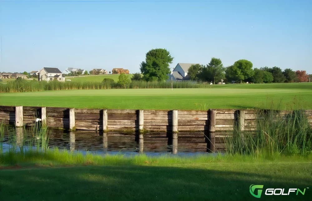 River Valley Golf Course in Alma, Arkansas — public, 18-hole golf course, designed by Lynn Inge