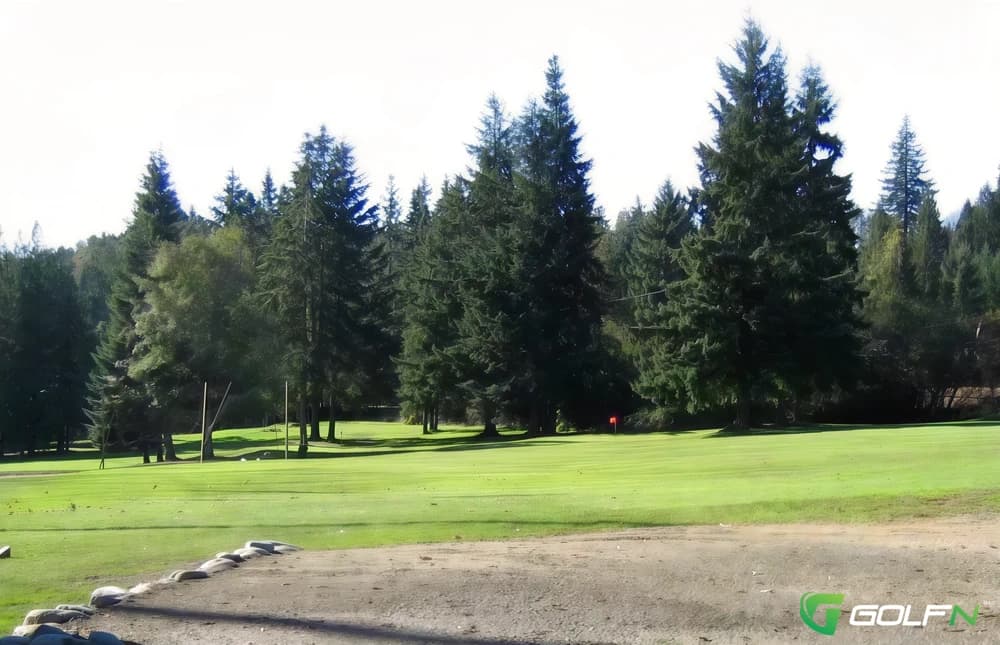 Eaglequest Nanaimo Golf Course in Nanaimo, British Columbia — semi-private, 9-hole golf course