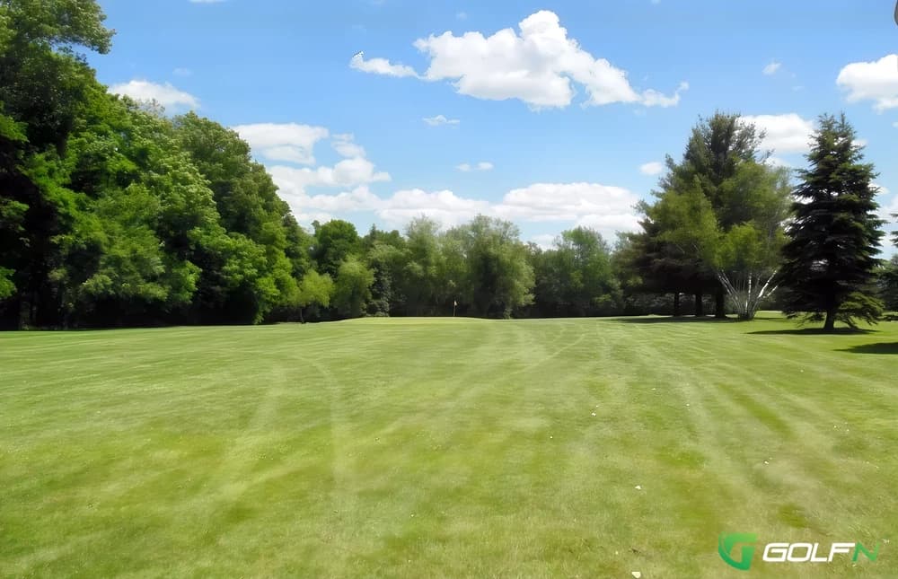 Wemberly Hills Golf Course in Scott Township, Pennsylvania — public, 9-hole golf course