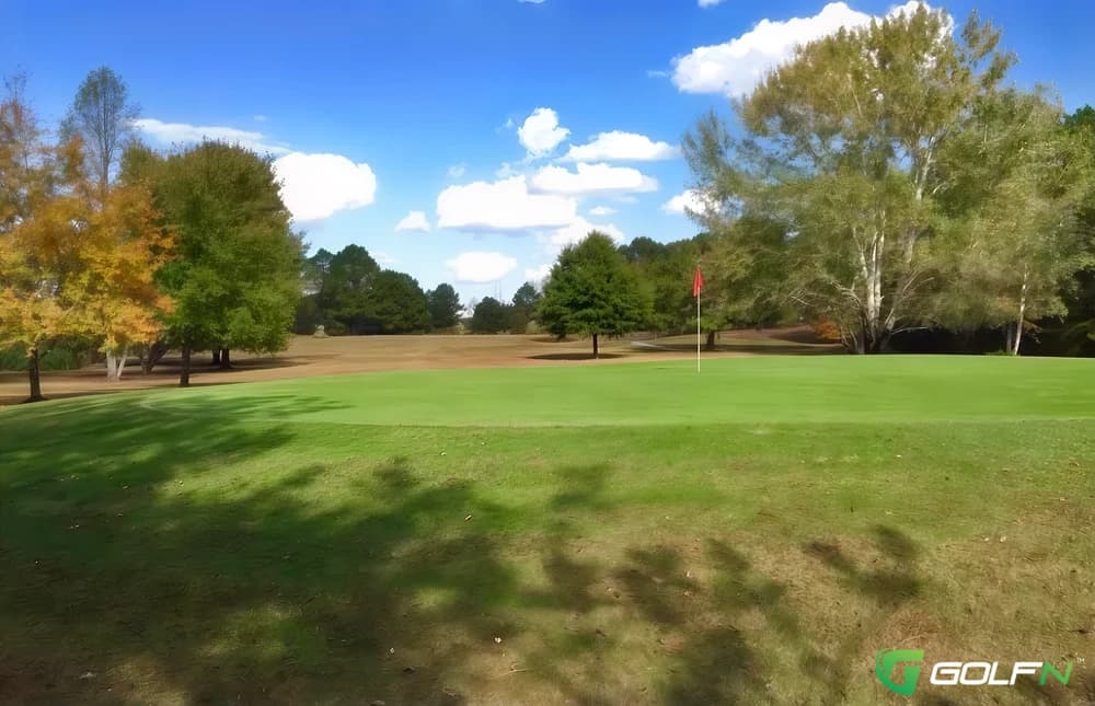 Lakehaven Golf & Country Club in Decatur, Tennessee — public, 9-hole golf course