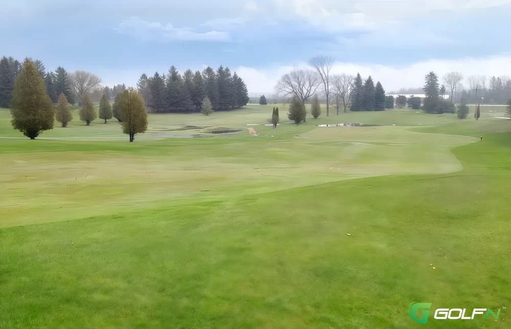 Emerald Hills Golf Course in Two Rivers, Wisconsin — semi-private, 9-hole golf course