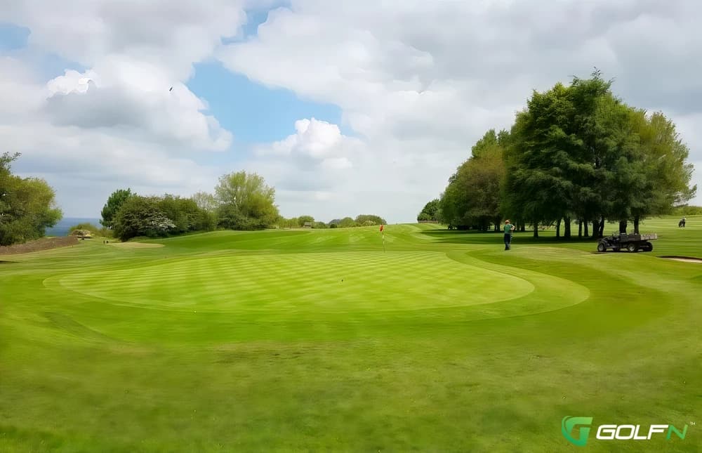 Broadway Golf Club in Broadway, England — private, 18-hole golf course, designed by Hawtree Ltd