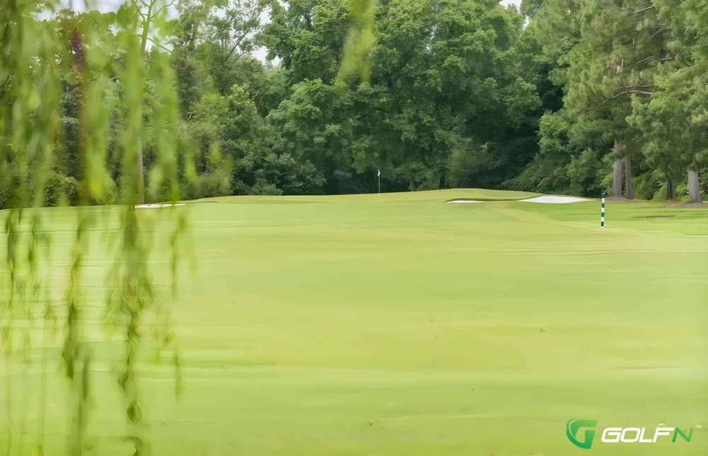 Pine Valley Country Club in Fort Wayne, Indiana — private, 18-hole golf course, designed by Clyde Williams