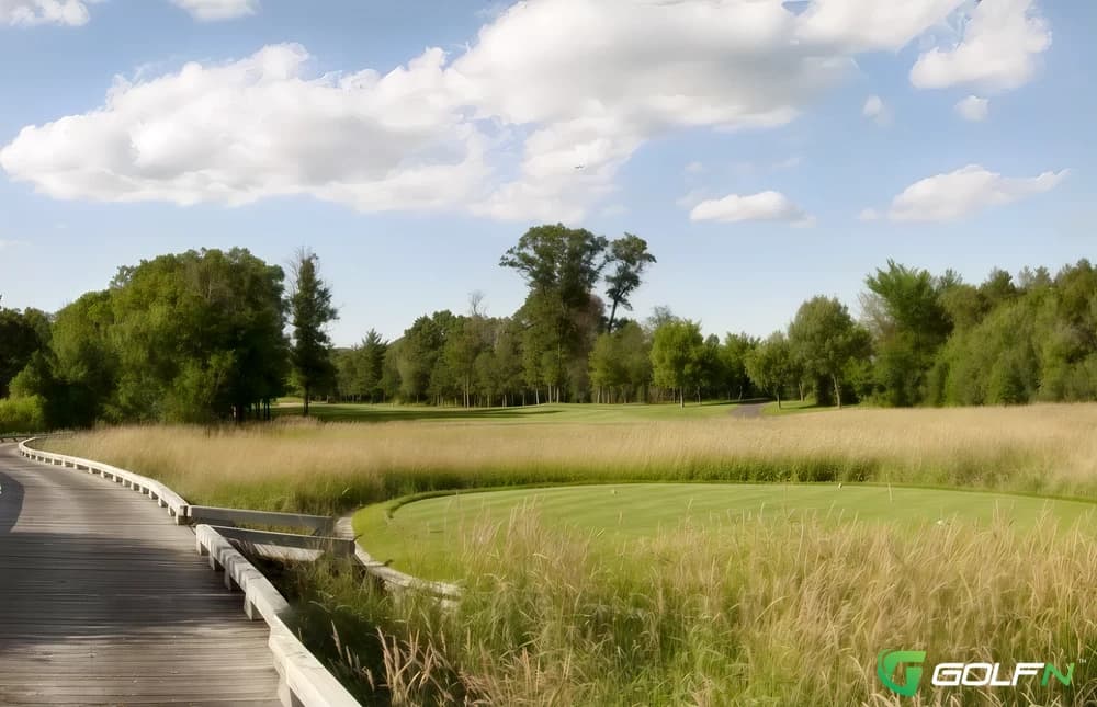 Refuge Golf Club in Oak Grove, Minnesota — public, 18-hole golf course, designed by Kevin Norby (2001)